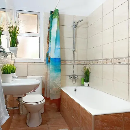 2 Bedroom Terrace And Pool Apartmán