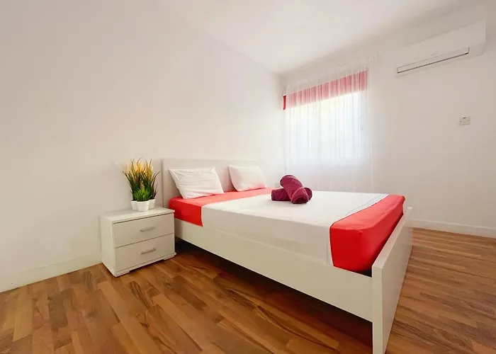 Апартаменты 2 Bedroom Terrace And Pool Айя-Напа