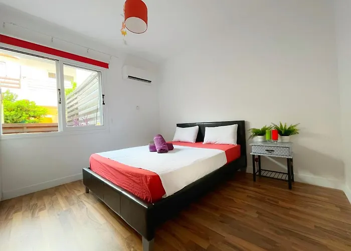 2 Bedroom Terrace And Pool Апартаменты